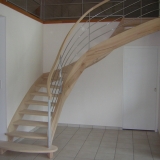 escalier-cintre-bois-et-inox
