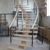 escalier-lamelle-colle-rampe-bois-inox